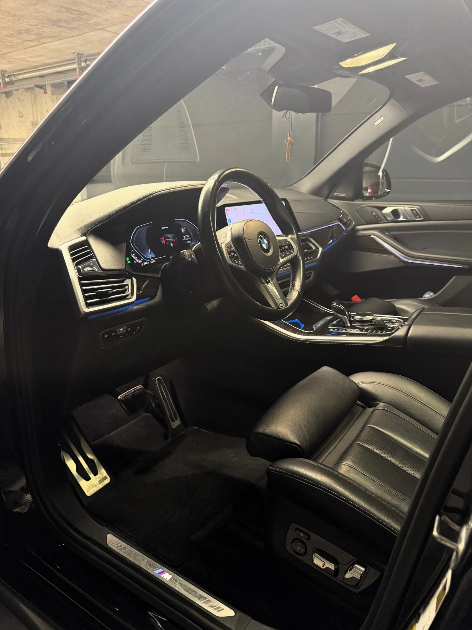 BMW X5 45e xDrive M Sport Pro/Laser/ ВЪЗДУХ, снимка 7 - Автомобили и джипове - 56047725