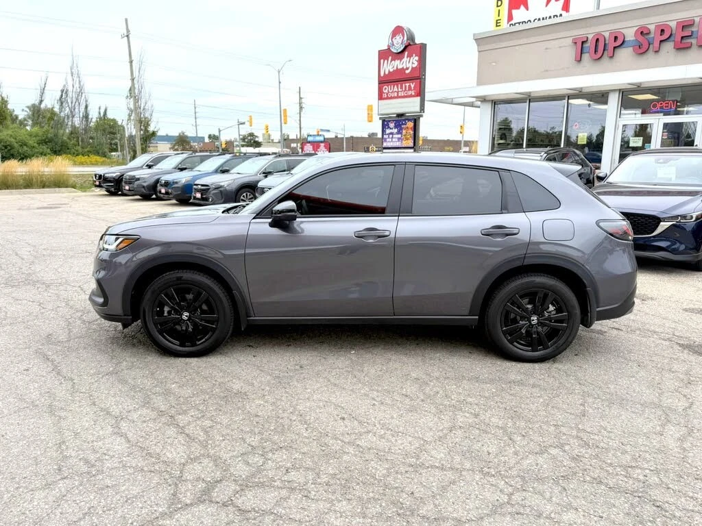 Honda Hr-v Sport * АвтоКредит * (ЦЕНА ДО БГ), снимка 3 - Автомобили и джипове - 56251669
