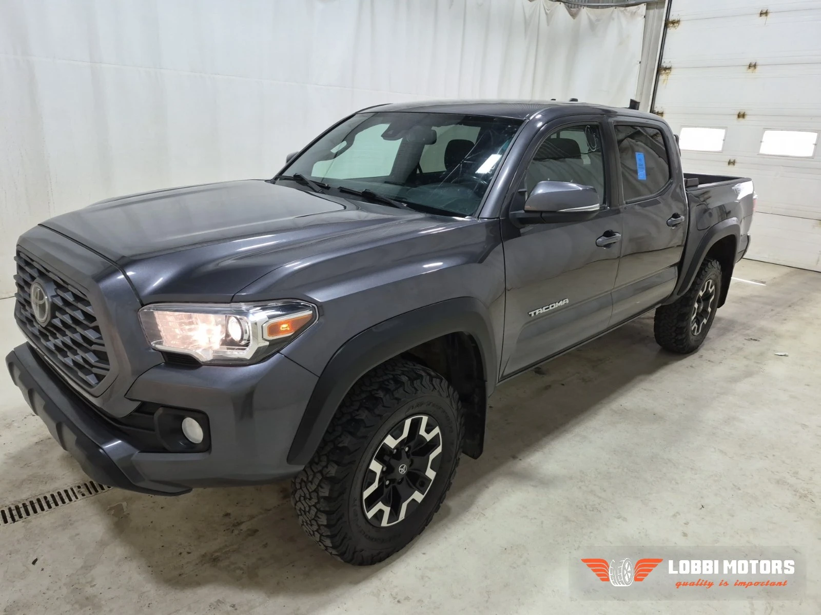 Toyota Tacoma