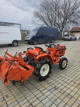 Трактор Kubota В 40, снимка 3