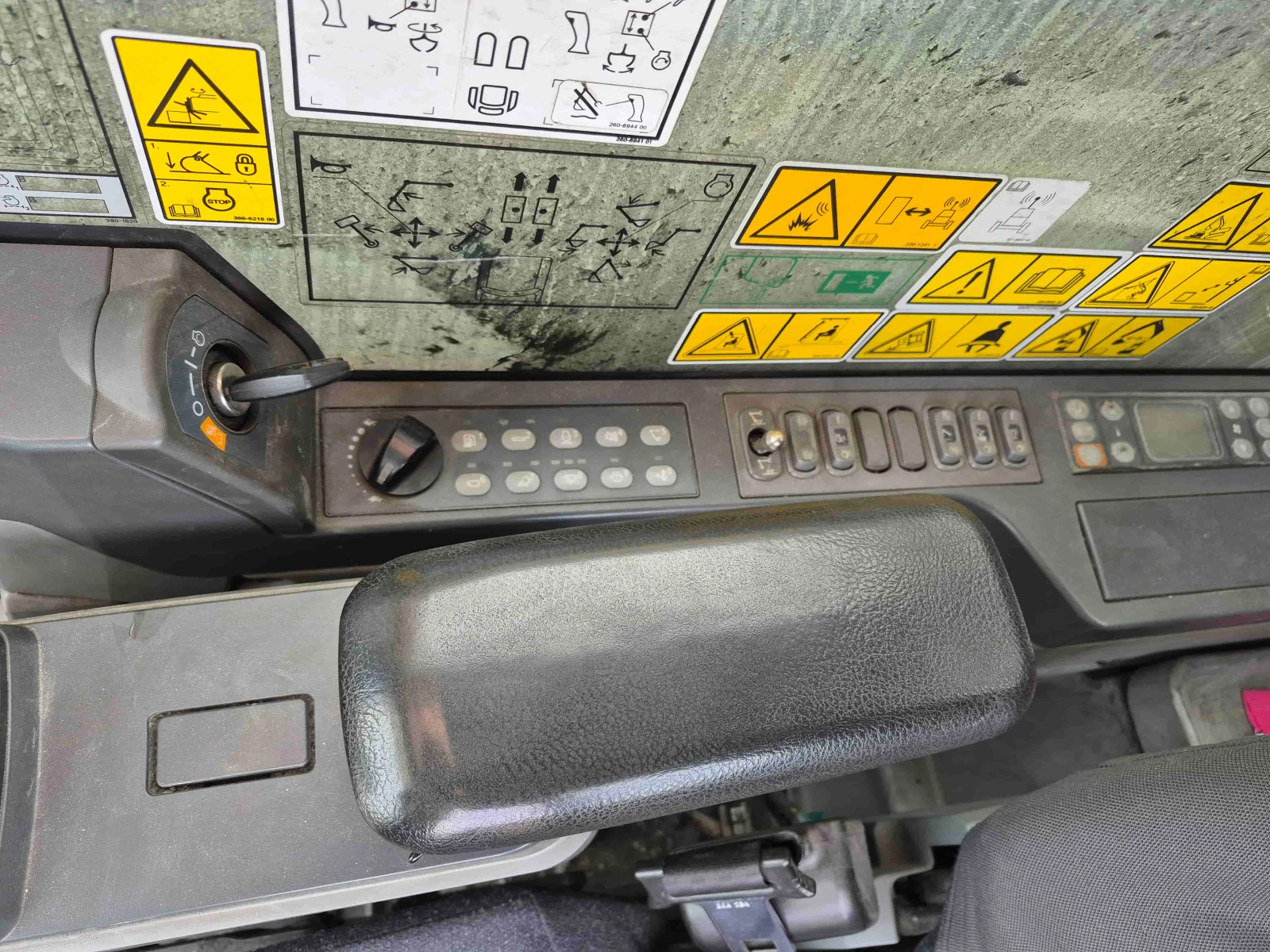 ����� Cat 336FLN | Mobile.bg � ����������� 15