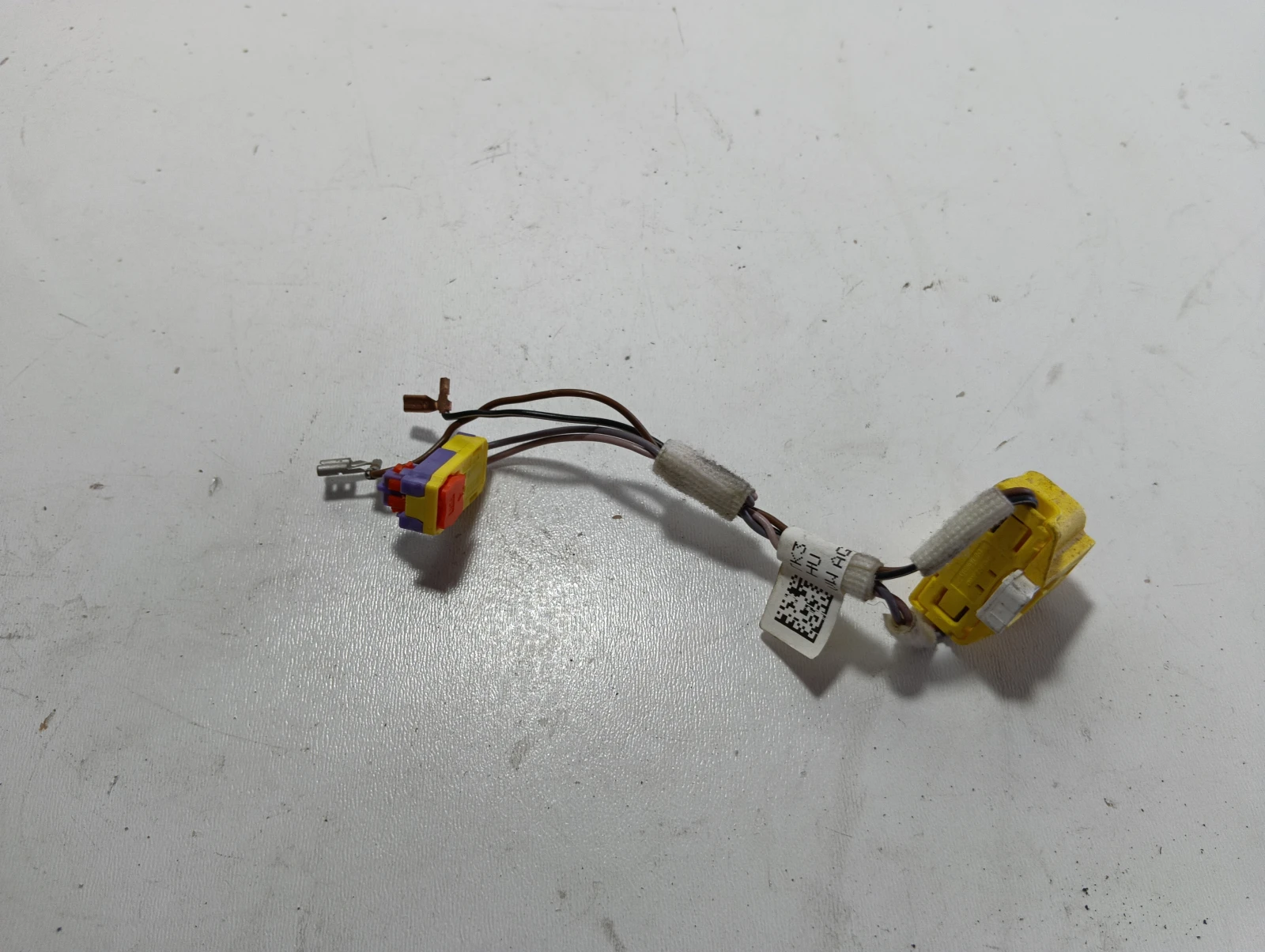 кабел еърбег 5F0971584 5E0971584 Skoda Rapid