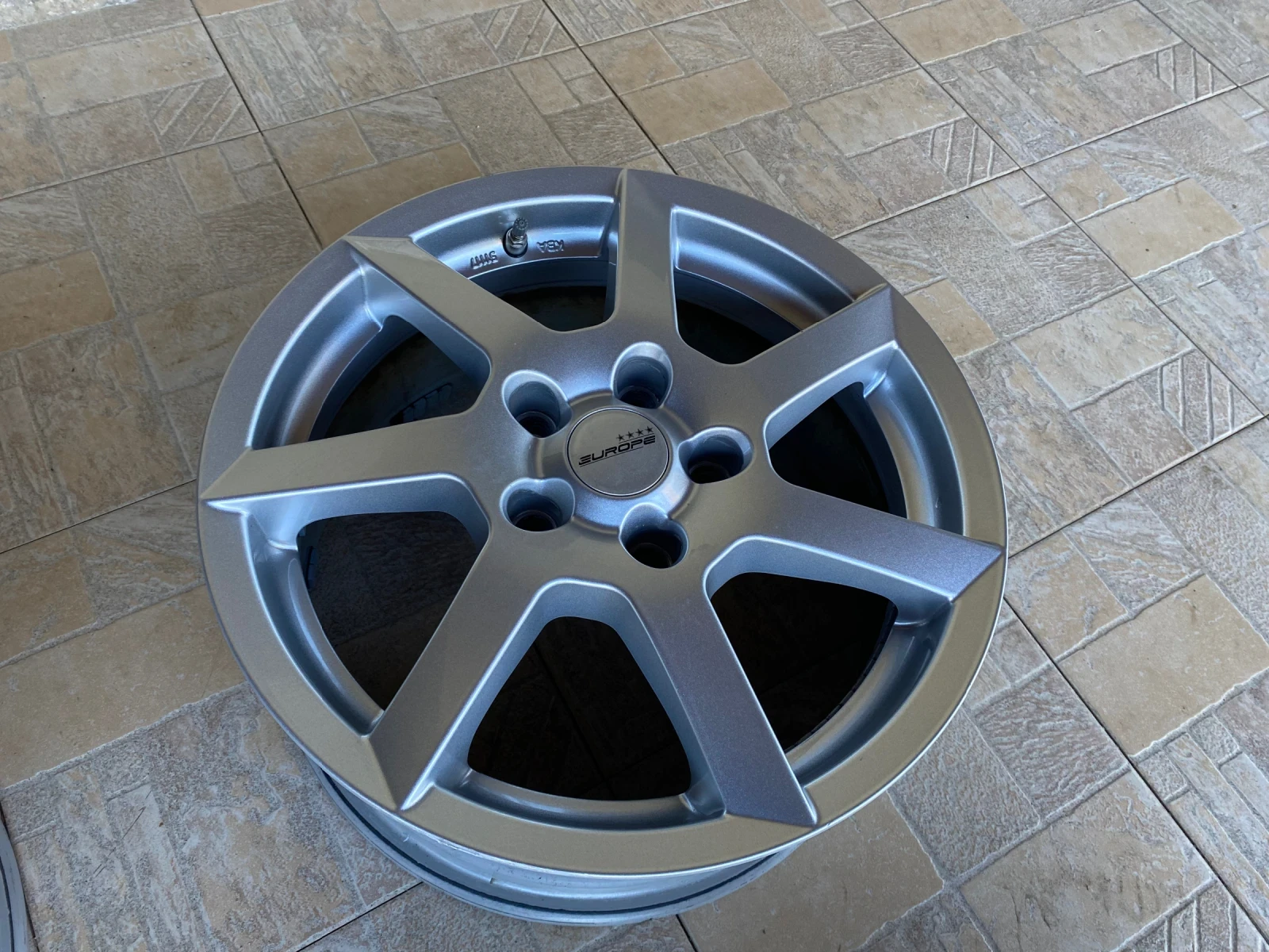   Hyundai I30 | Mobile.bg   3