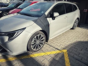 Toyota Corolla 2.0 Hybrid Luxury - Гаранция, снимка 17