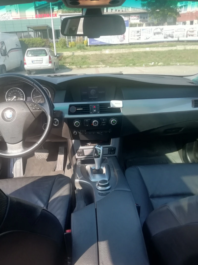 BMW 525 E61 facelift , снимка 8 - Автомобили и джипове - 47359900