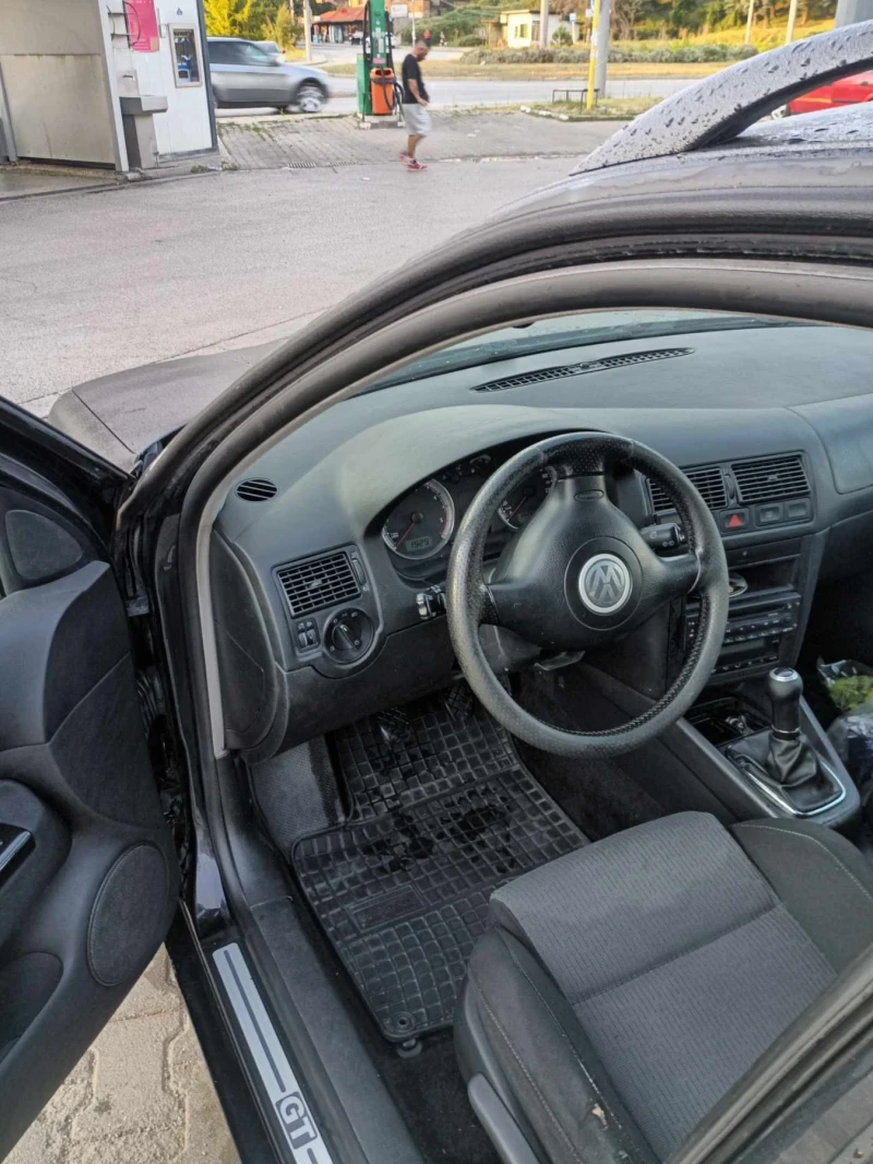 VW Golf 1.9, снимка 7 - Автомобили и джипове - 46826072