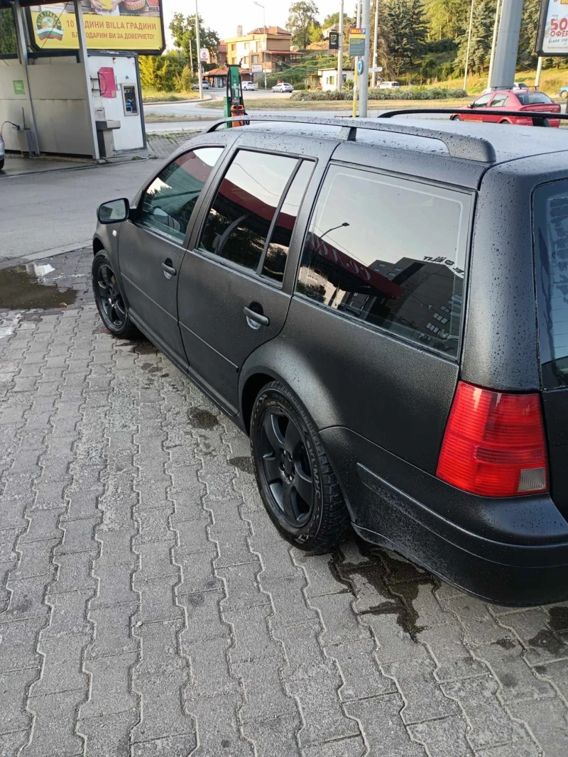 VW Golf 1.9, снимка 4 - Автомобили и джипове - 46826072