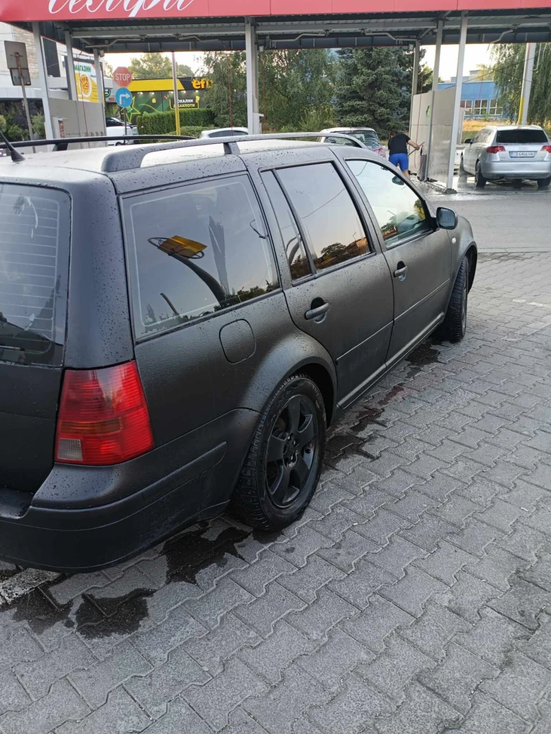 VW Golf 1.9, снимка 3 - Автомобили и джипове - 46826072