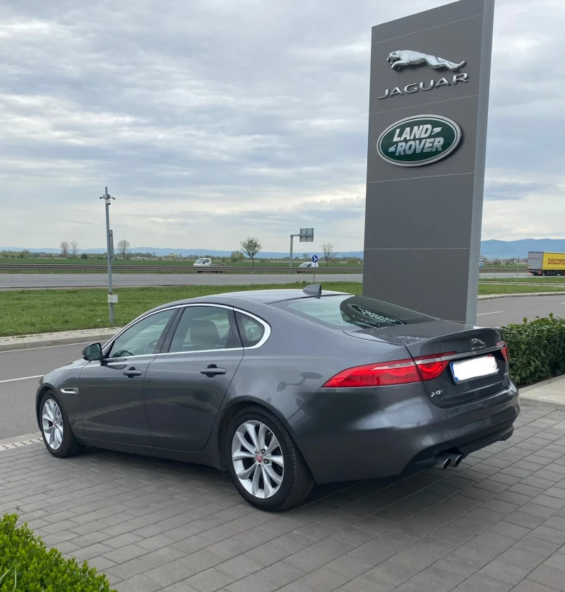 Jaguar Xf 2.0D, снимка 5 - Автомобили и джипове - 47352541