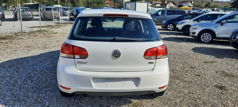 VW Golf TDI, снимка 8 - Автомобили и джипове - 47485707