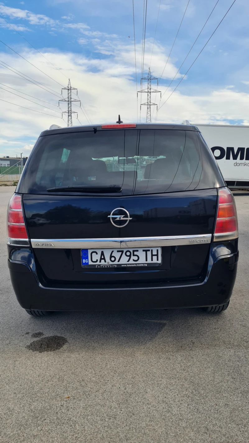 Opel Zafira, снимка 6 - Автомобили и джипове - 47535845