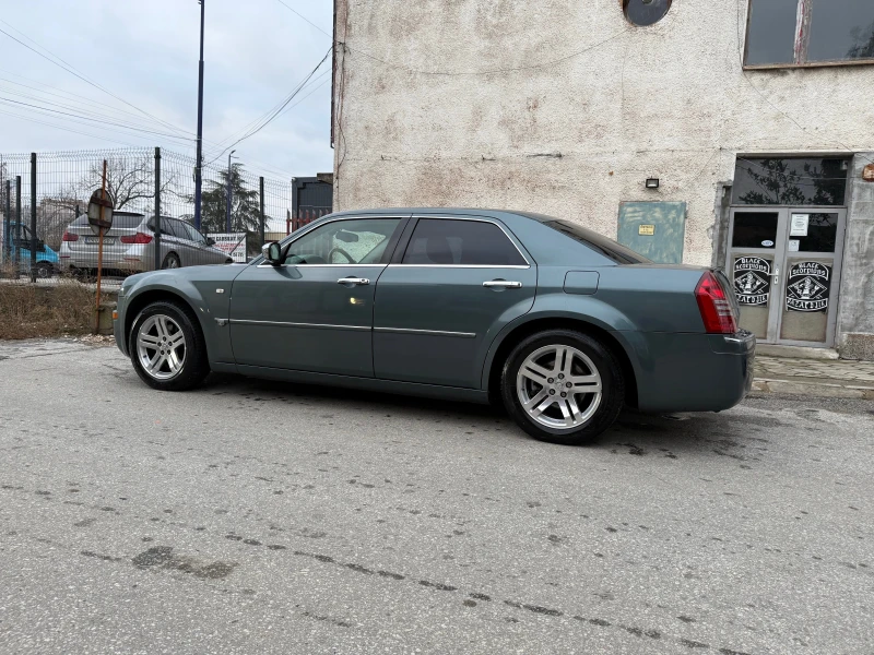 Chrysler 300c 3.5 i Luxury, снимка 3 - Автомобили и джипове - 48254066