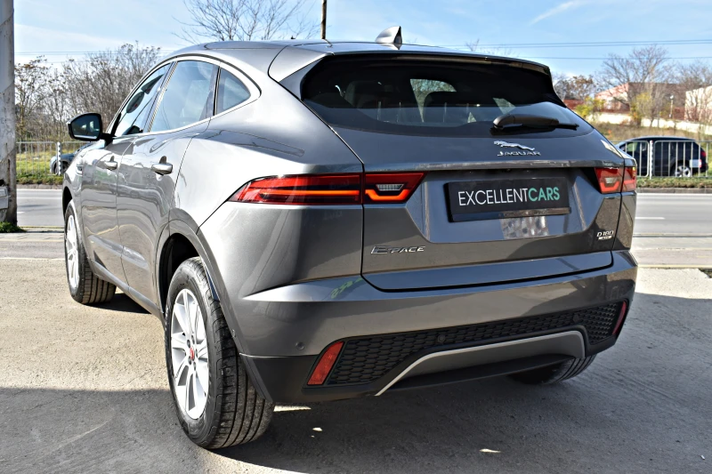 Jaguar E-pace 2.0D* D180* 9G-TRONIC* Luxury-edition* , снимка 4 - Автомобили и джипове - 48344218