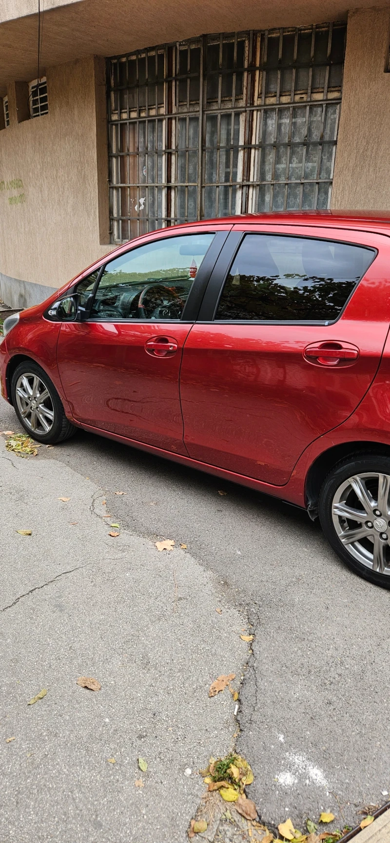 Toyota Yaris, снимка 4 - Автомобили и джипове - 52426589