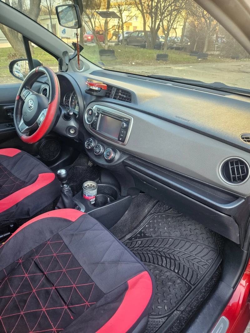 Toyota Yaris, снимка 3 - Автомобили и джипове - 53488220