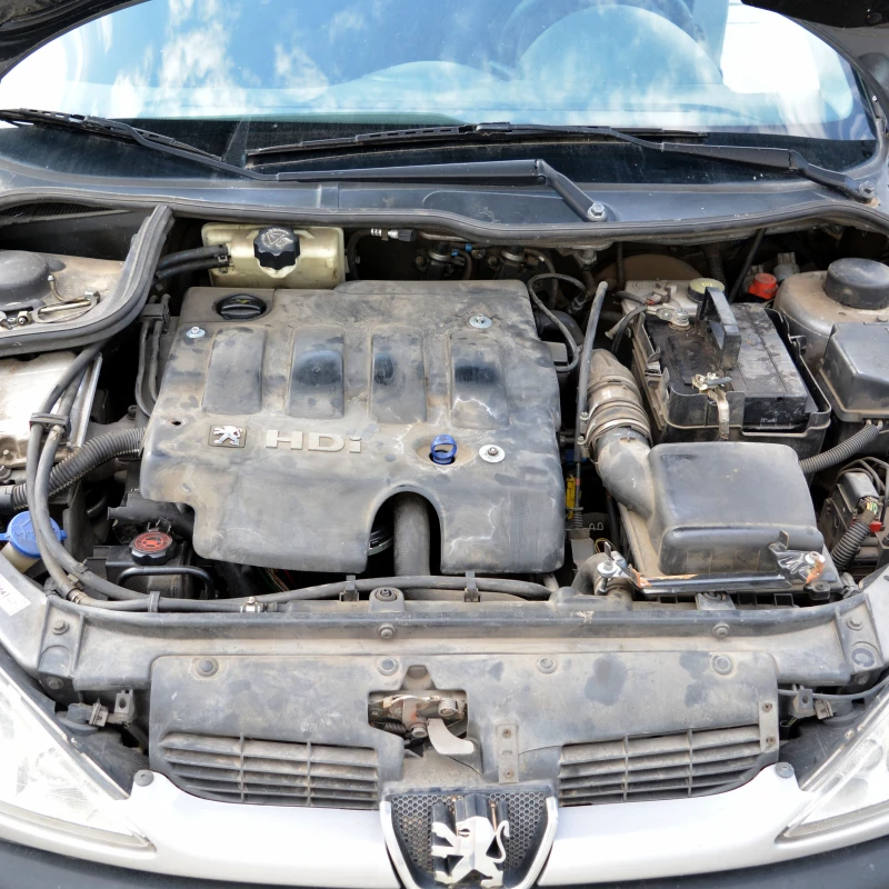 Peugeot 206 2.0 HDI, снимка 6 - Автомобили и джипове - 50846607