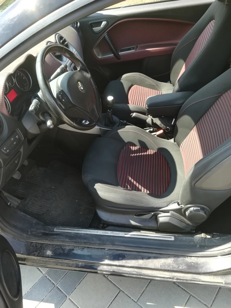 Alfa Romeo MiTo 1.4 t-jet заводска газ, снимка 9 - Автомобили и джипове - 52091776