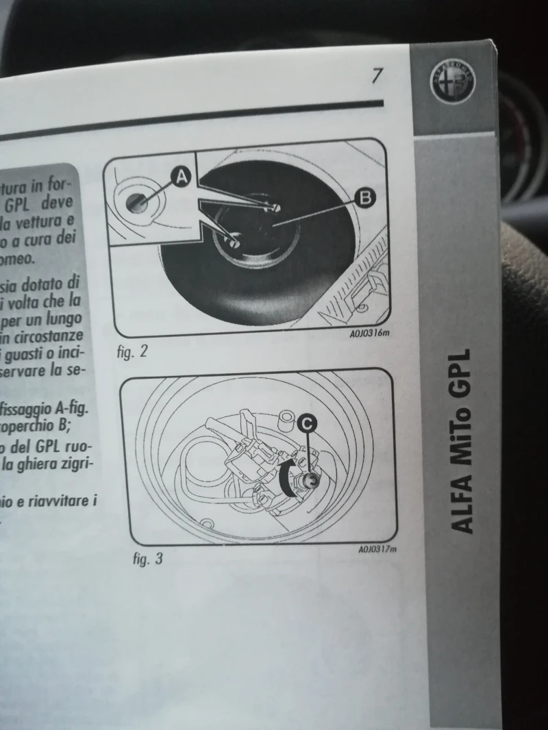 Alfa Romeo MiTo 1.4 t-jet заводска газ, снимка 17 - Автомобили и джипове - 52091776