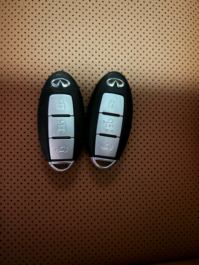 Infiniti Q50, снимка 14 - Автомобили и джипове - 52566556