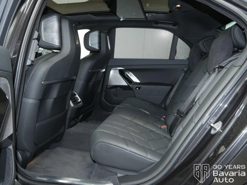 BMW i7 60 xDrive eDrive, снимка 9 - Автомобили и джипове - 52775464