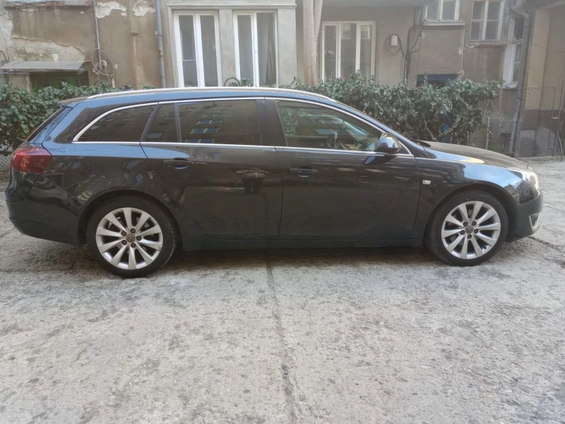 Opel Insignia, снимка 4 - Автомобили и джипове - 53274956