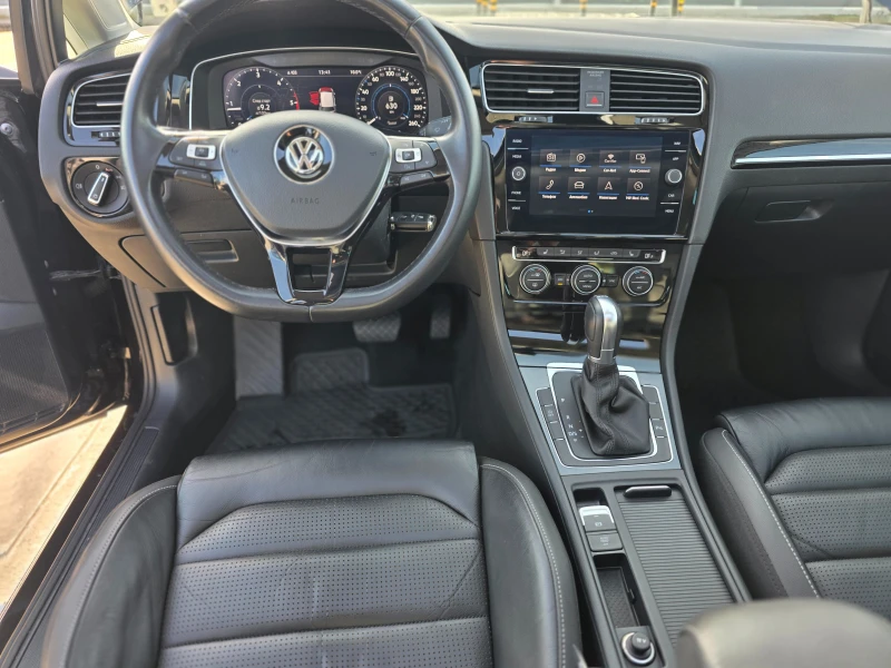 VW Golf R-Line, снимка 12 - Автомобили и джипове - 53540960