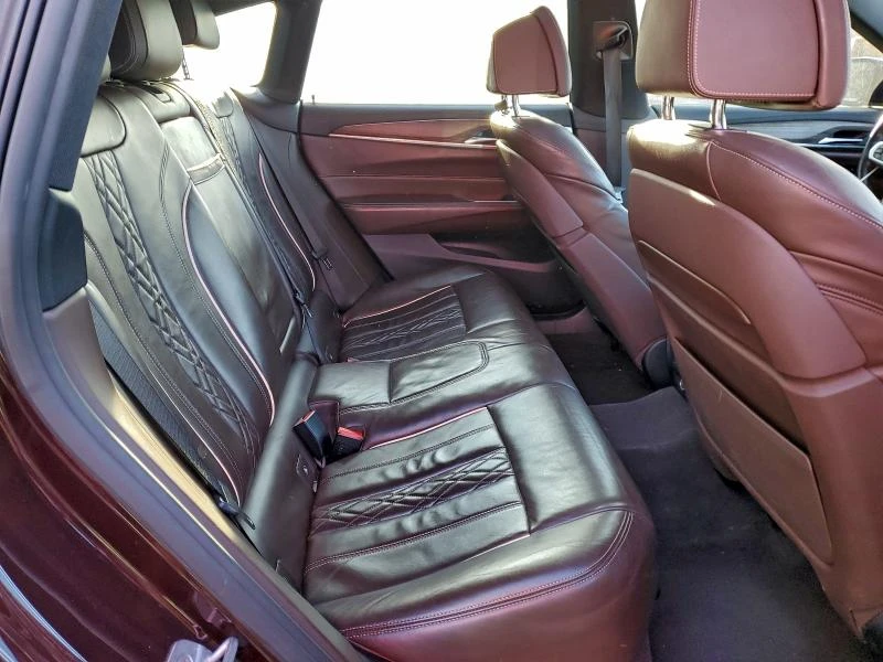 BMW 640 XDRIVE GRAN TURISMO| DISTRONIC| HEAD UP| ПАНО, снимка 11 - Автомобили и джипове - 53373403