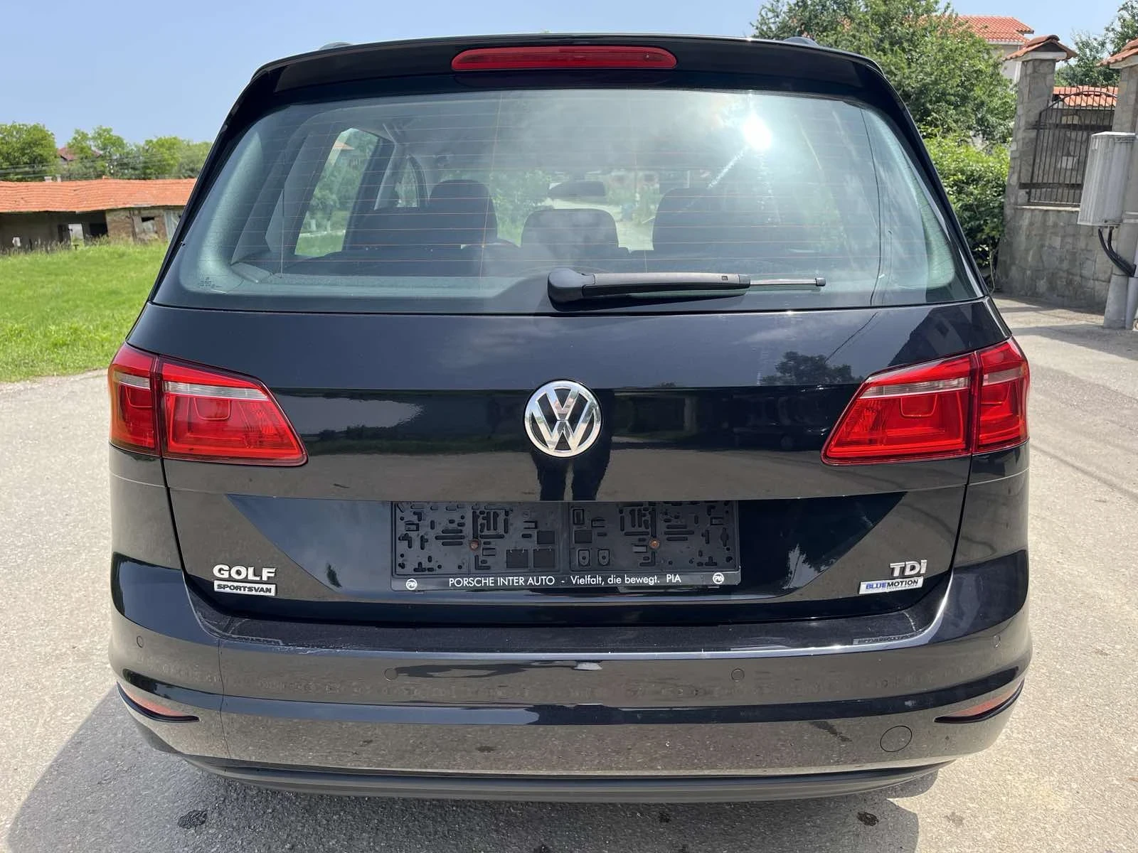 VW Sportsvan 1.6TDI - изображение 7