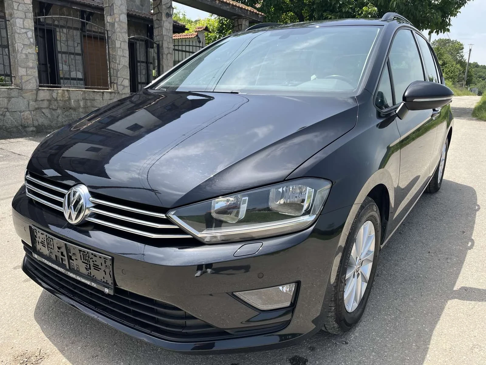 VW Sportsvan 1.6TDI - изображение 6