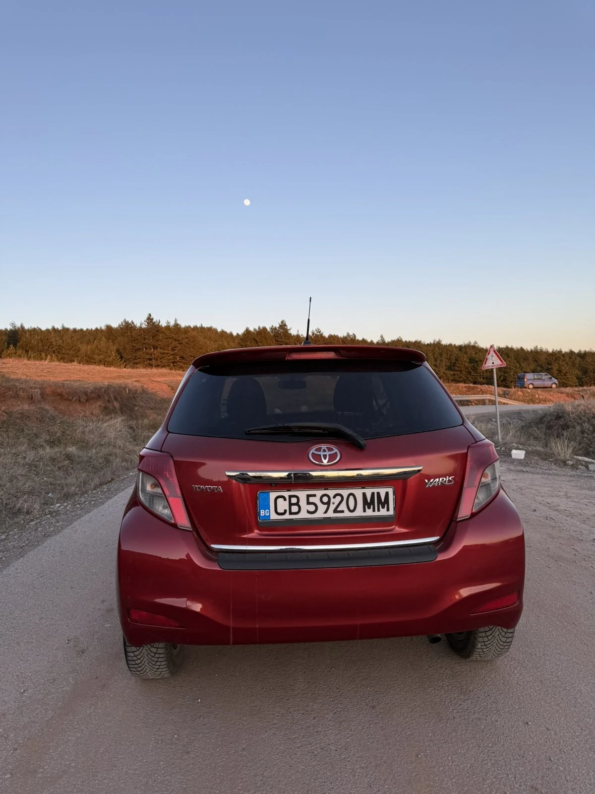 Toyota Yaris, снимка 8 - Автомобили и джипове - 53488220