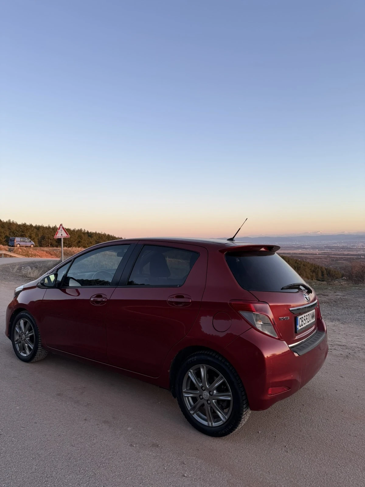 Toyota Yaris, снимка 7 - Автомобили и джипове - 53488220