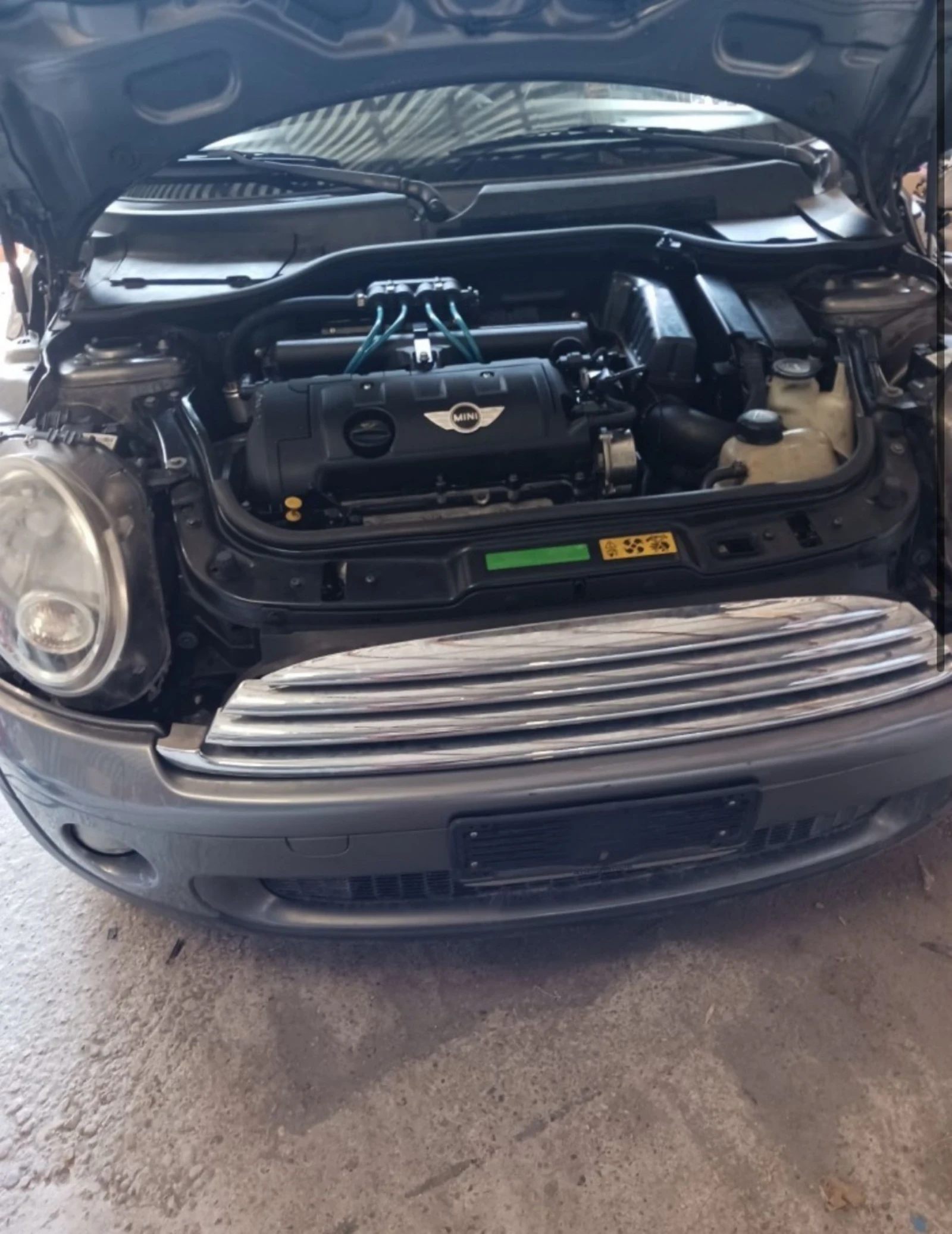Mini One 1.4 Газа, Бензин -фабрична газ - изображение 10