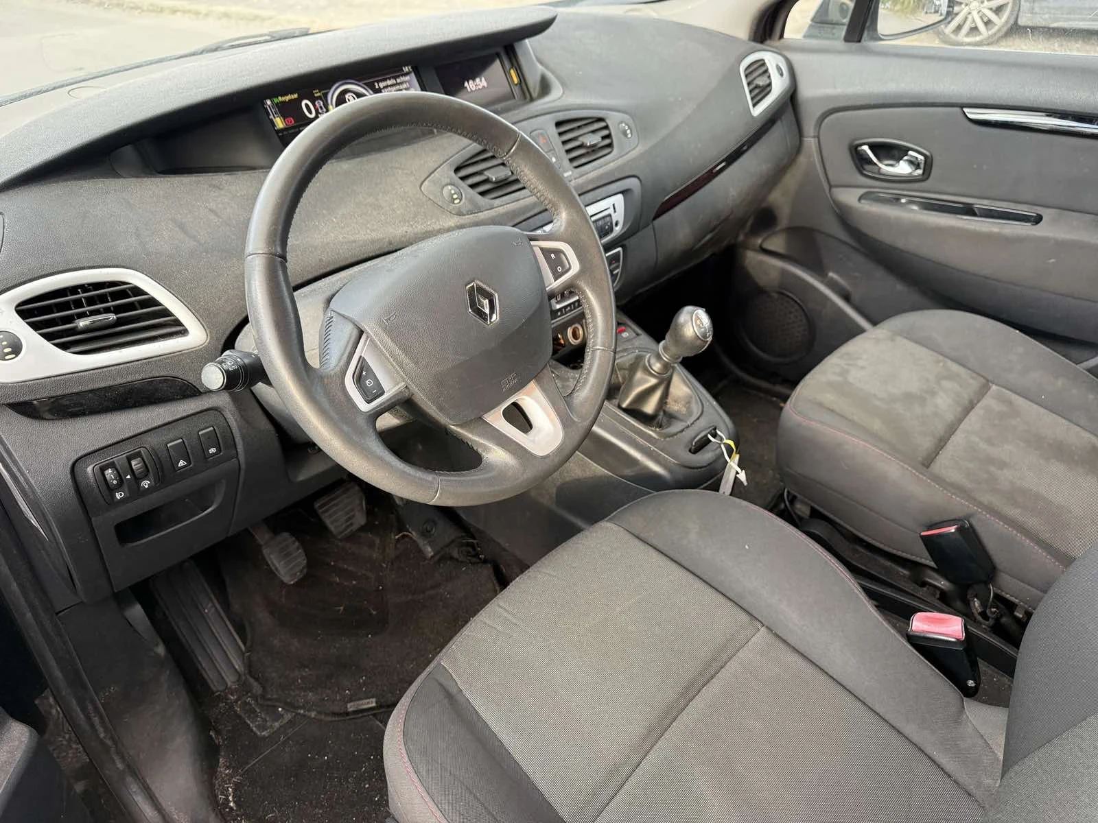 Renault Grand scenic 1, 200TCE EURO5B - изображение 4
