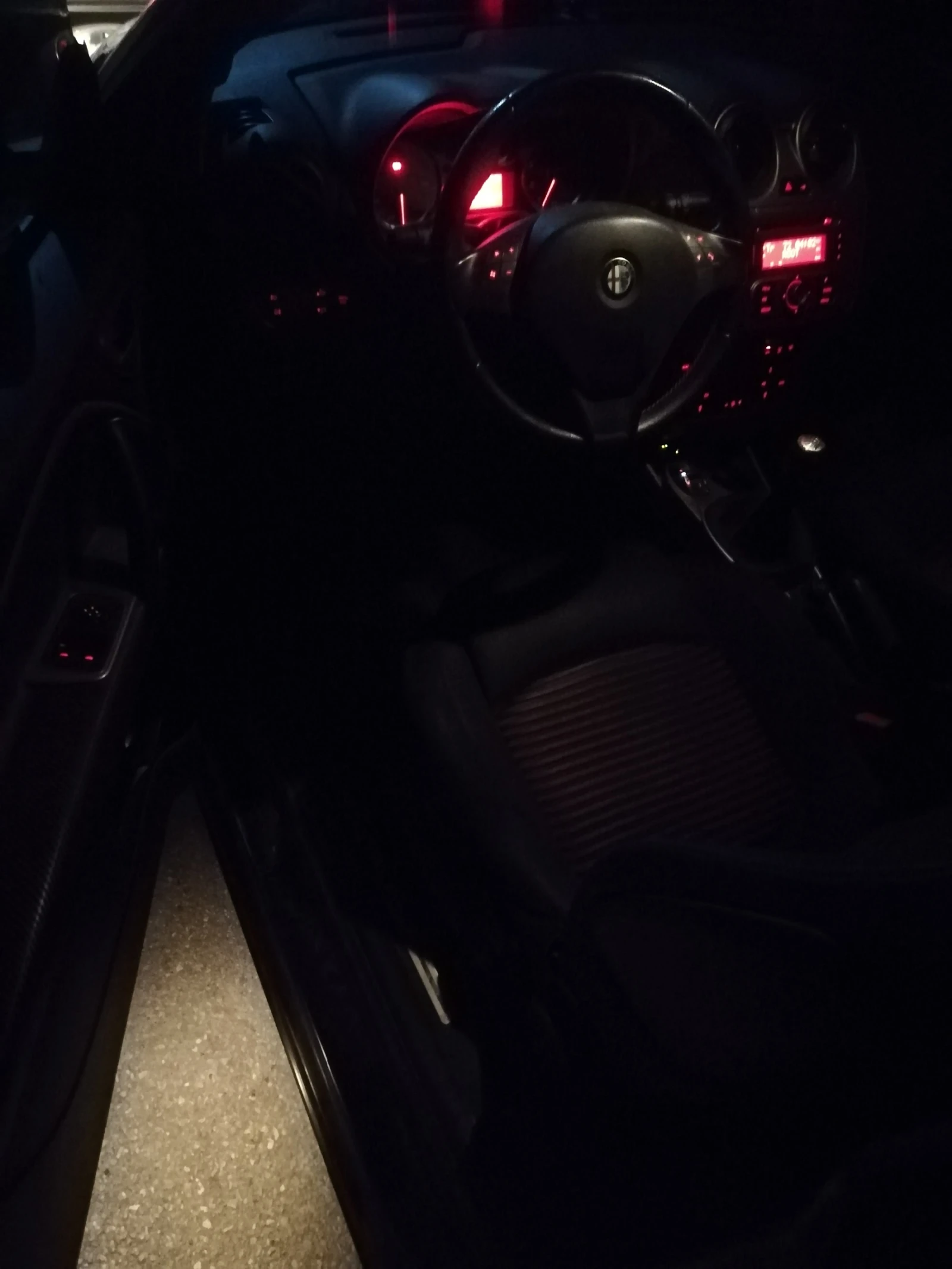 Alfa Romeo MiTo 1.4 t-jet   | Mobile.bg   16