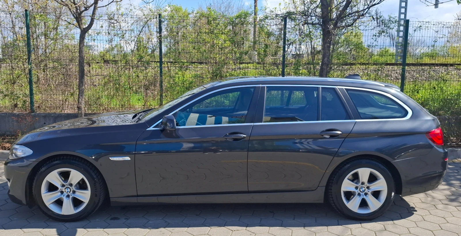 BMW 520 F11 , снимка 5 - Автомобили и джипове - 54309340