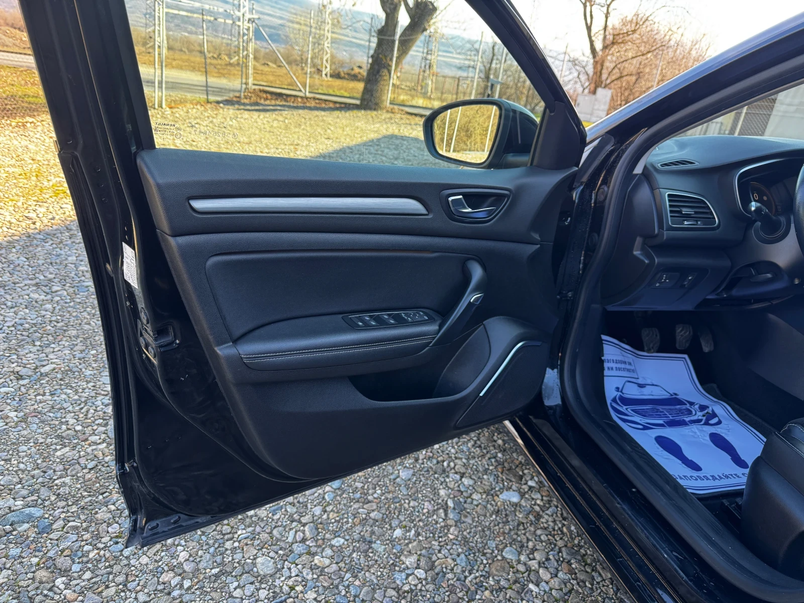 Renault Megane 1.5dci EURO 6B - изображение 7