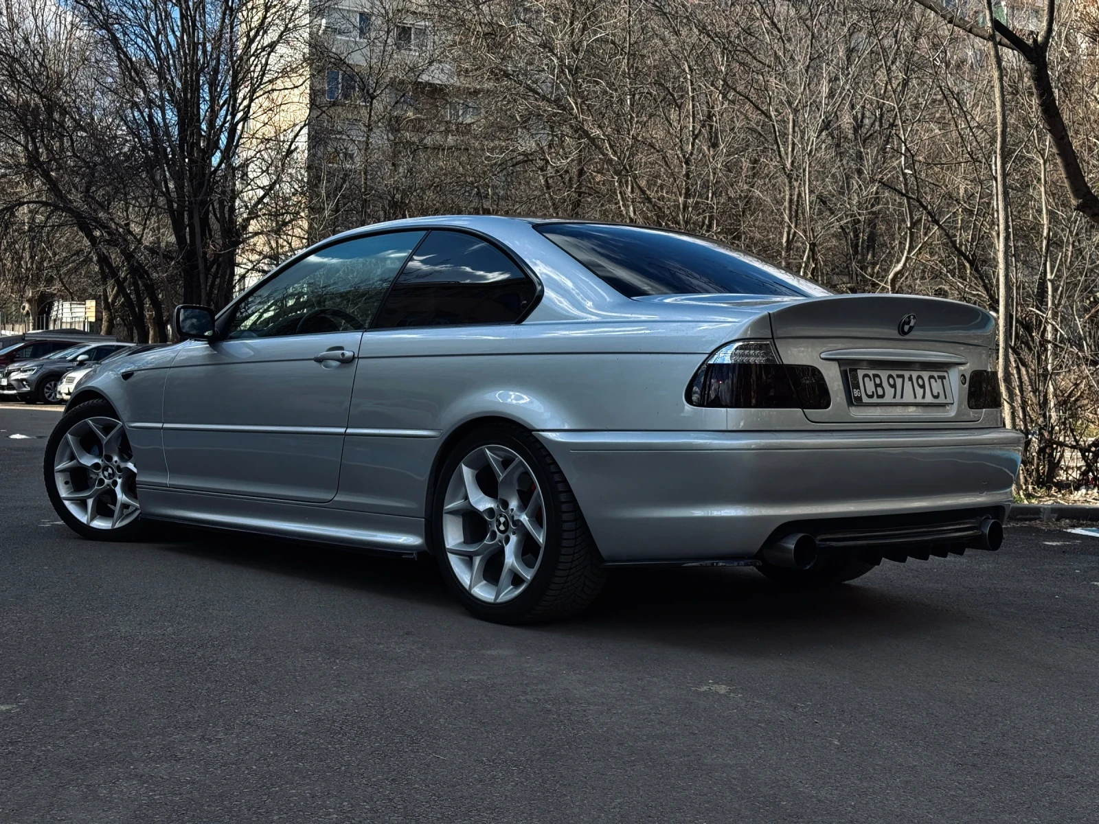 BMW 330, снимка 2 - Автомобили и джипове - 53991648