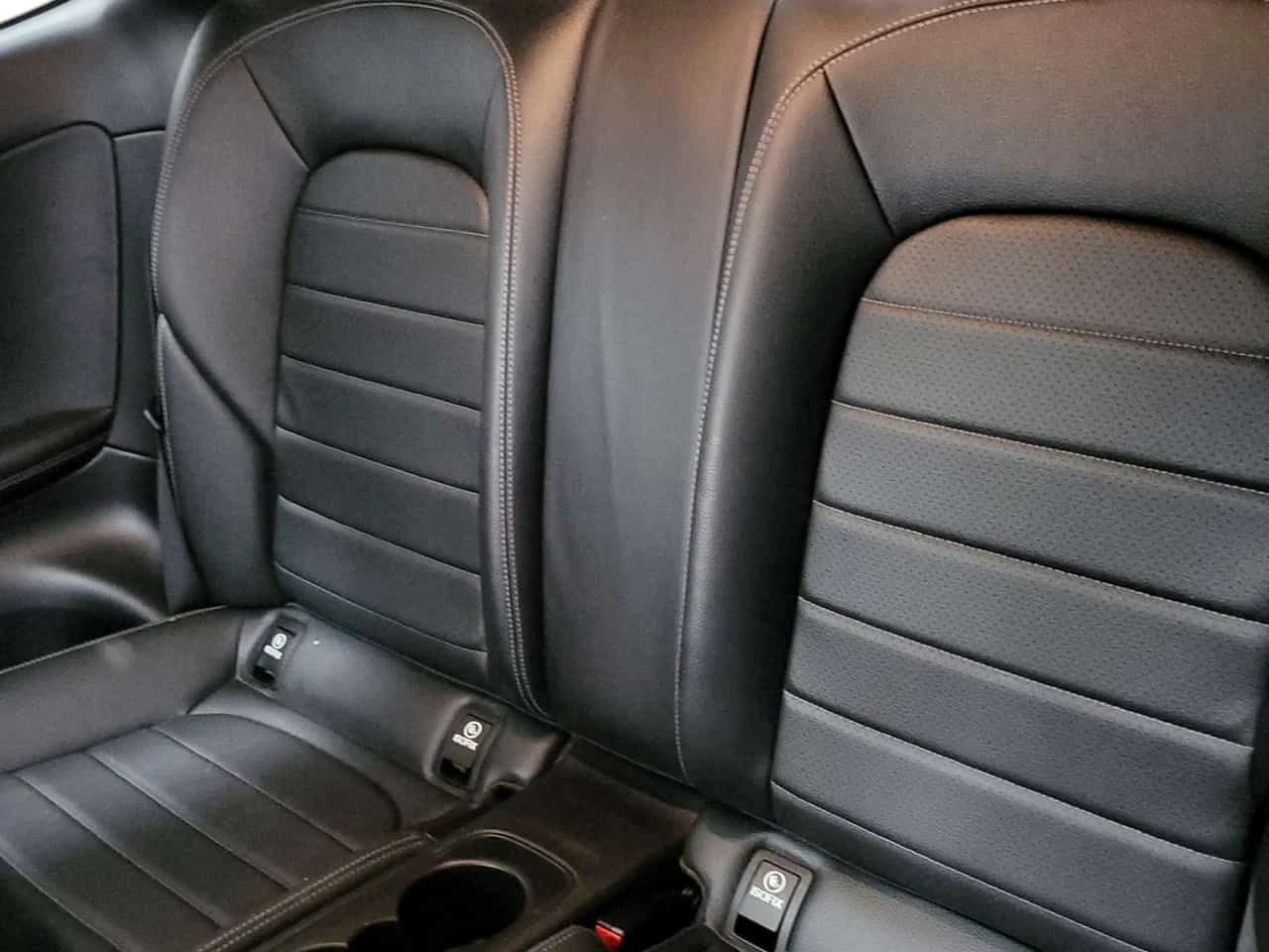 Mercedes-Benz C 300 �������� * BURMESTER * PANO * CARFAX | Mobile.bg � ����������� 11