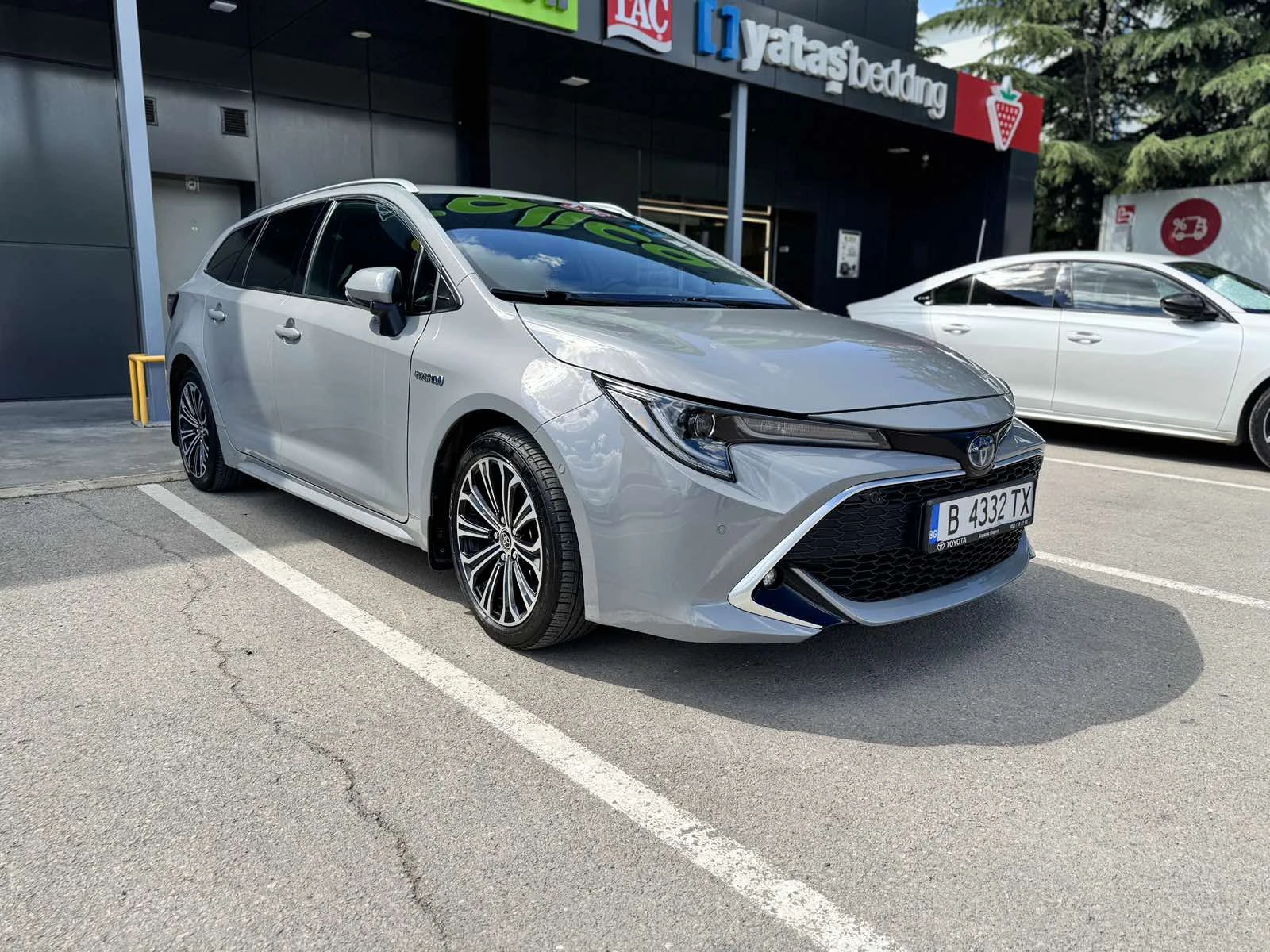 Toyota Corolla 2.0 Hybrid Luxury - Гаранция