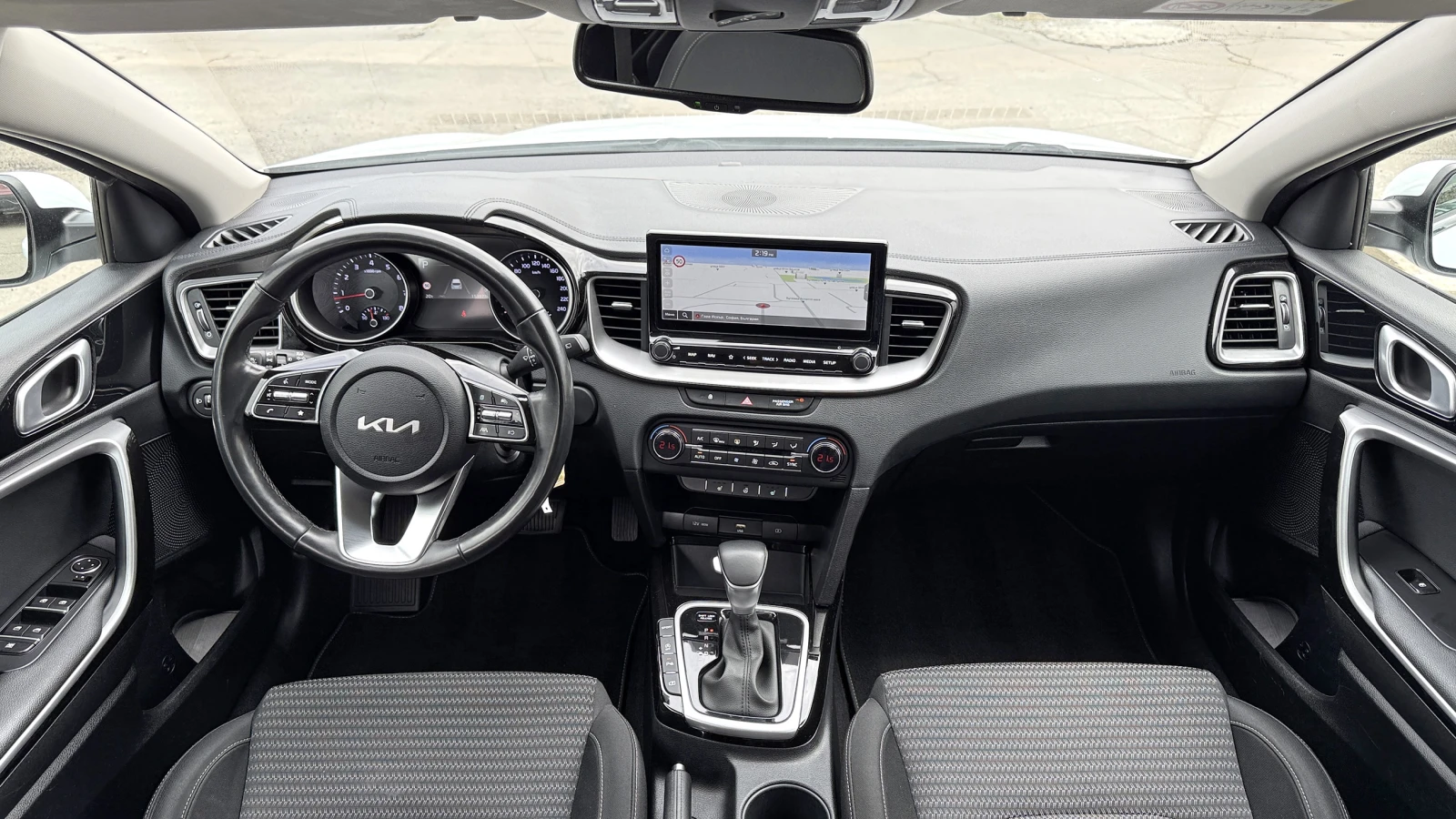 Kia Ceed 1.5 T-GDI OPF Vision, снимка 7 - Автомобили и джипове - 54883968