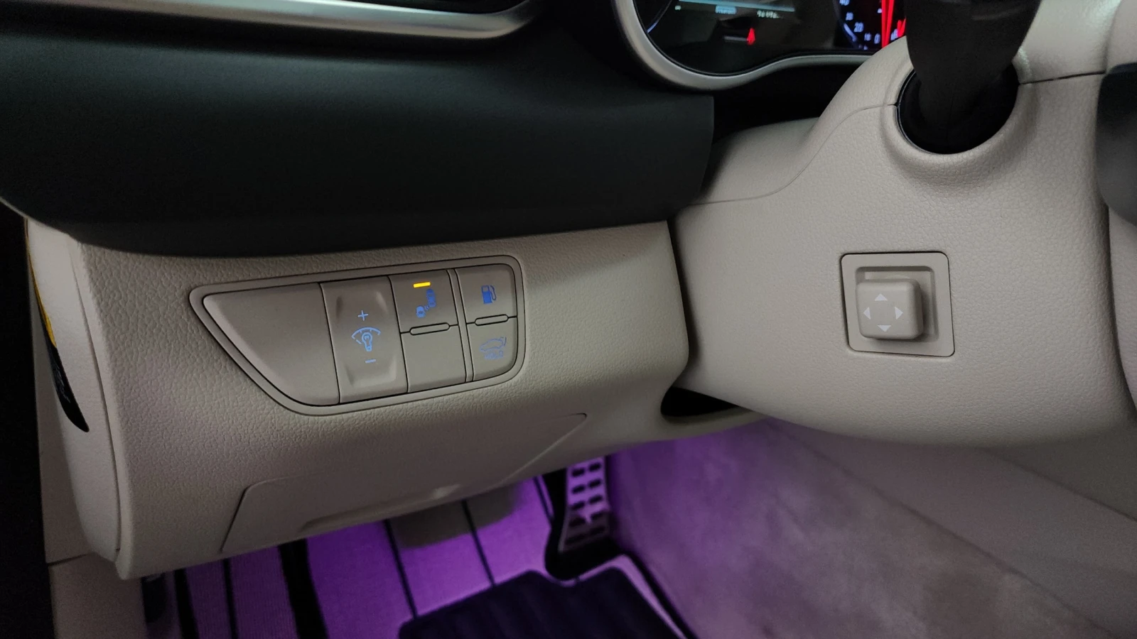 Genesis G70, снимка 12 - Автомобили и джипове - 54894974