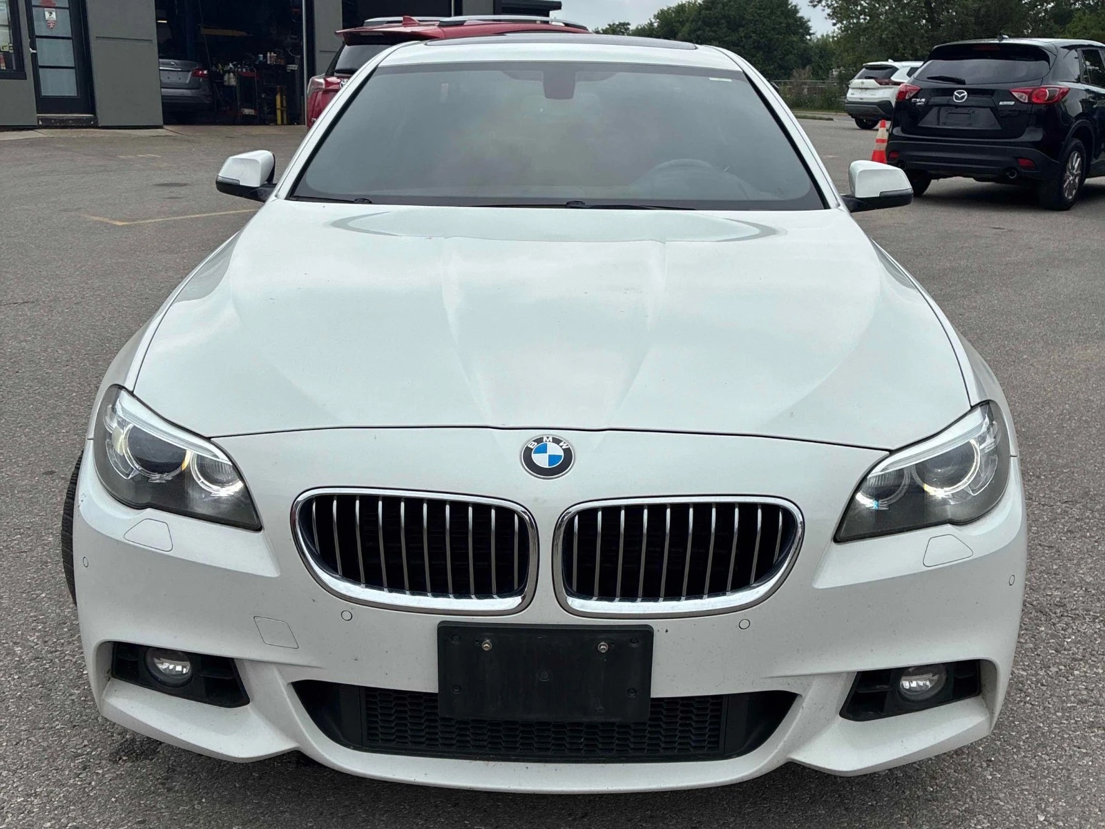 BMW 535 xDrive M-Pack Автокредит Цена до България, снимка 3 - Автомобили и джипове - 55459804