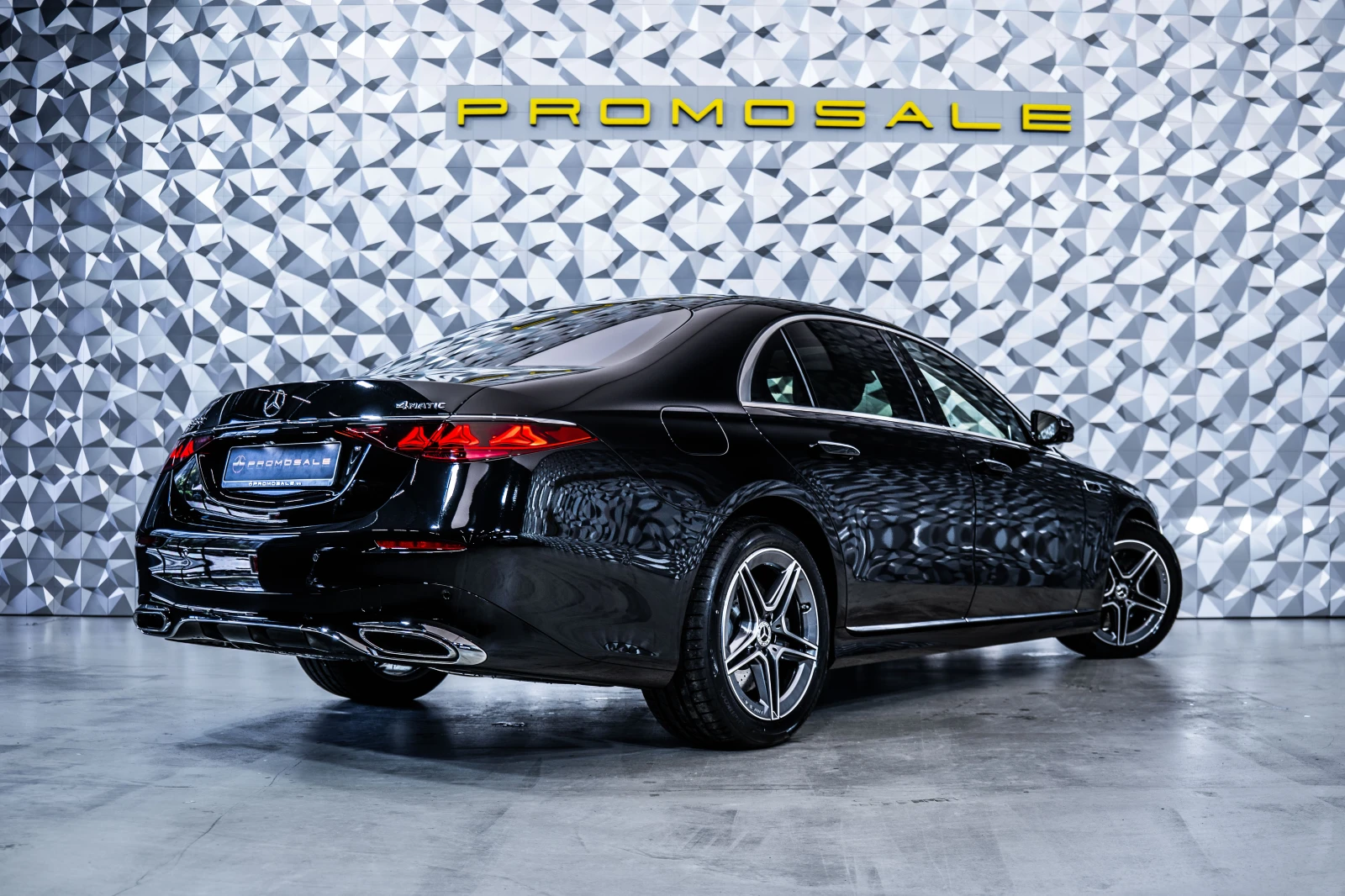 Mercedes-Benz S 450 d L 4M AMG* Pano* Burm* 360, снимка 4 - Автомобили и джипове - 55727362