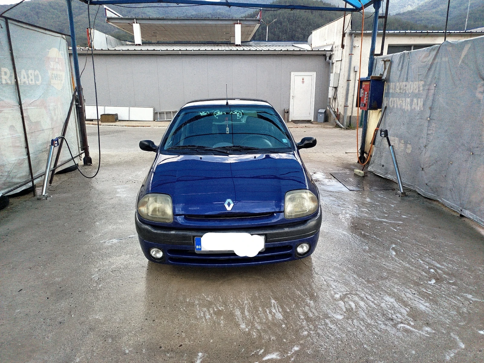 Renault Clio, снимка 2 - Автомобили и джипове - 55975484