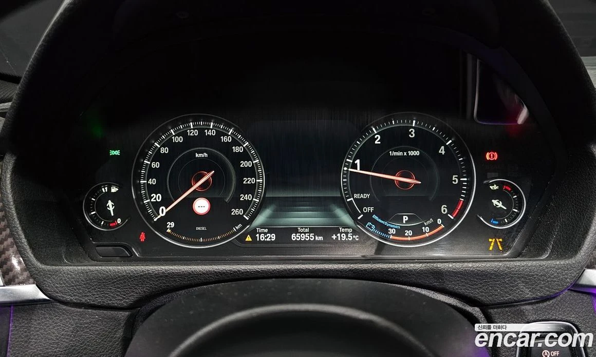 BMW 320 320d M Sport Shadow, снимка 8 - Автомобили и джипове - 56156580