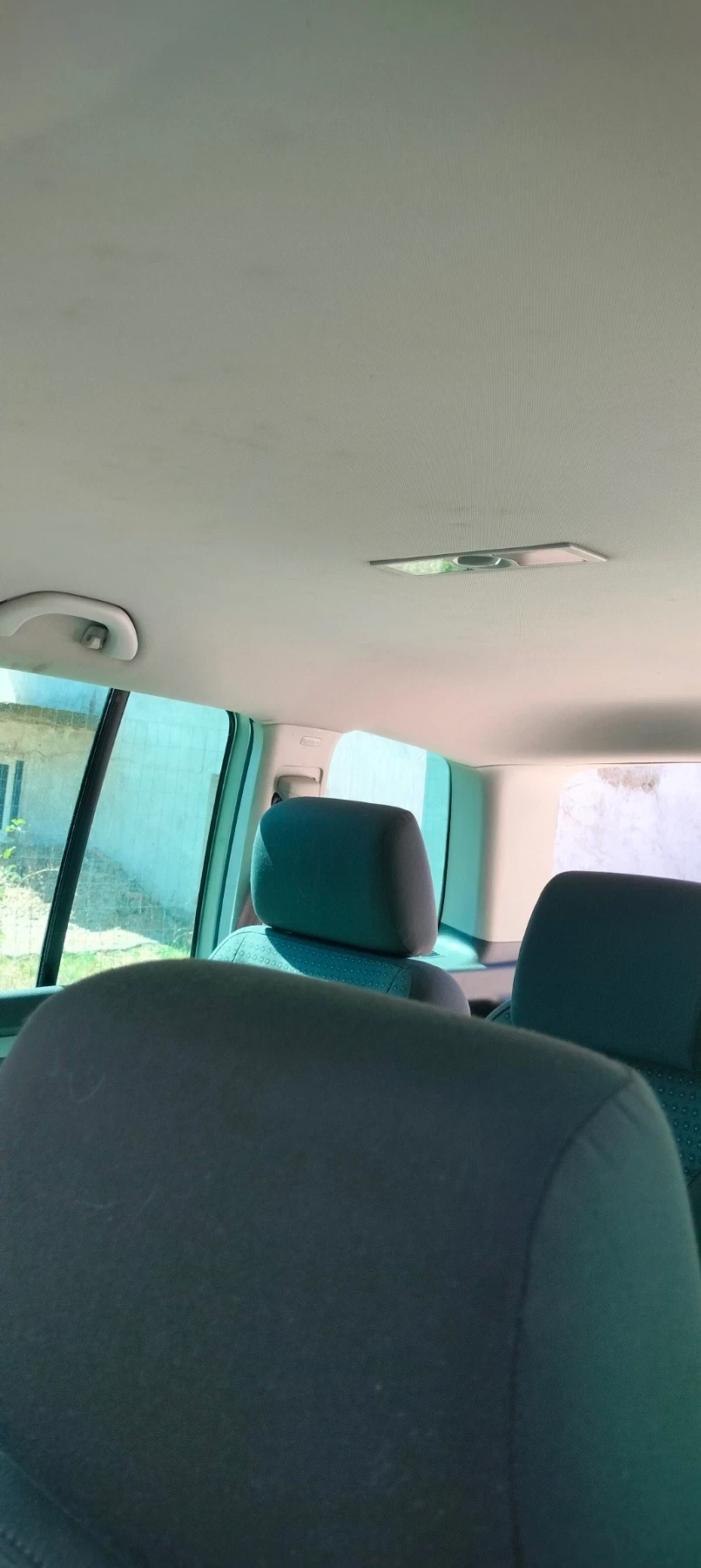 VW Touran, снимка 11 - Автомобили и джипове - 56161853