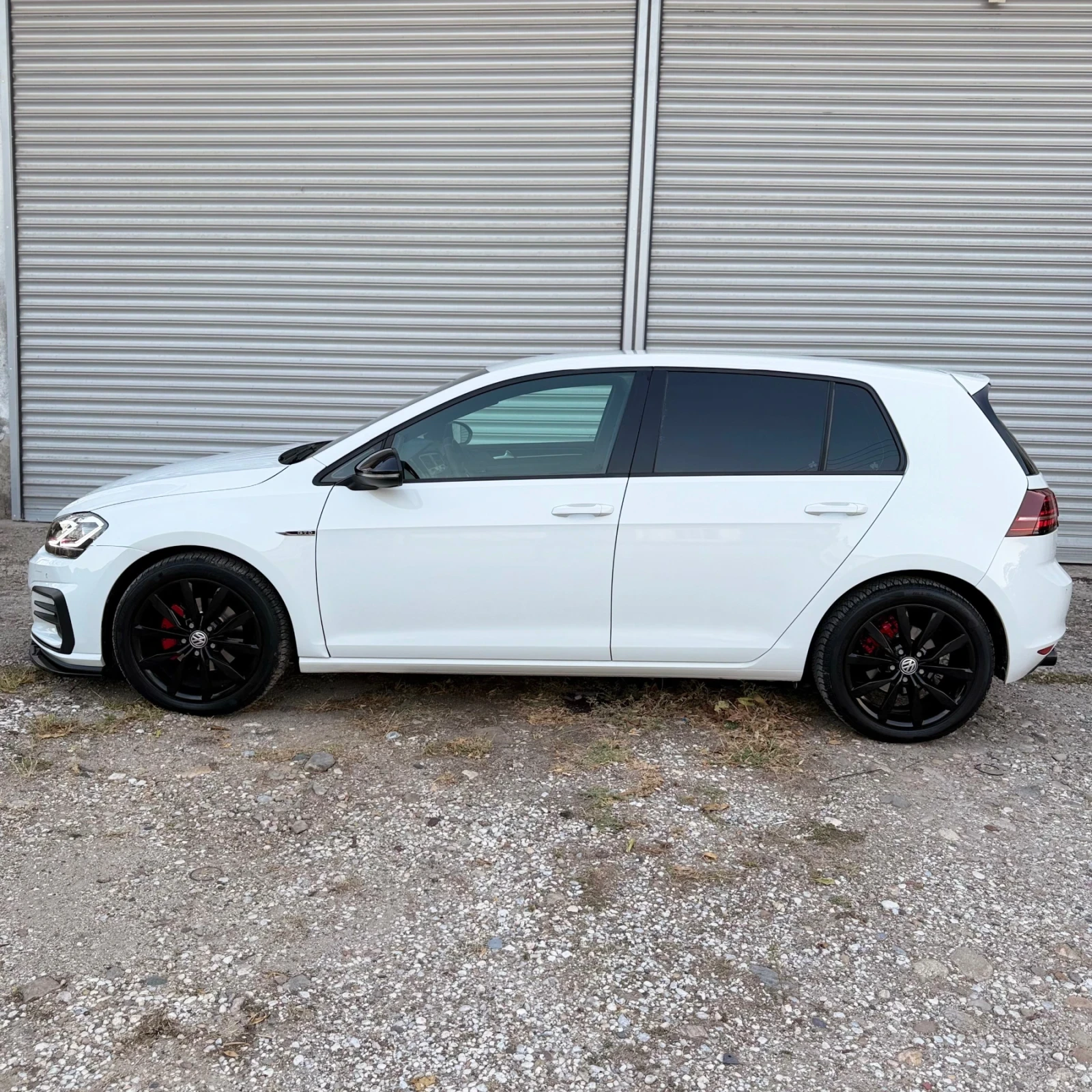 VW Golf, снимка 5 - Автомобили и джипове - 56165489