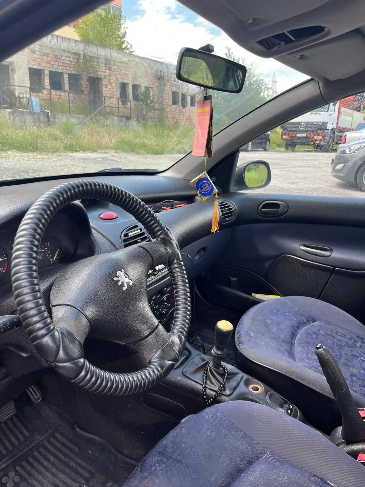 Peugeot 206, снимка 6 - Автомобили и джипове - 56646602