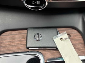 Volvo XC60 * Plus Dark Theme БЕЗ ЗАБЕЛЕЖКИ, снимка 17