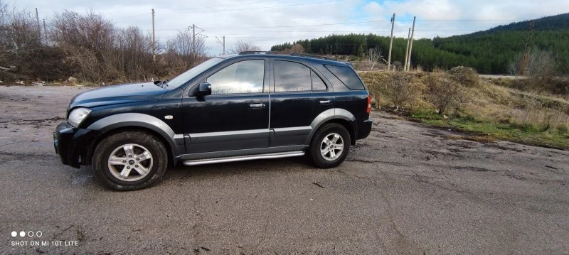 Kia Sorento 2.5/140 Crdi, снимка 2 - Автомобили и джипове - 46936801